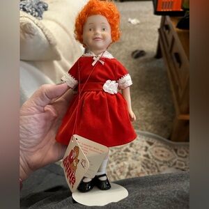 Porcelain Annie doll by Applause